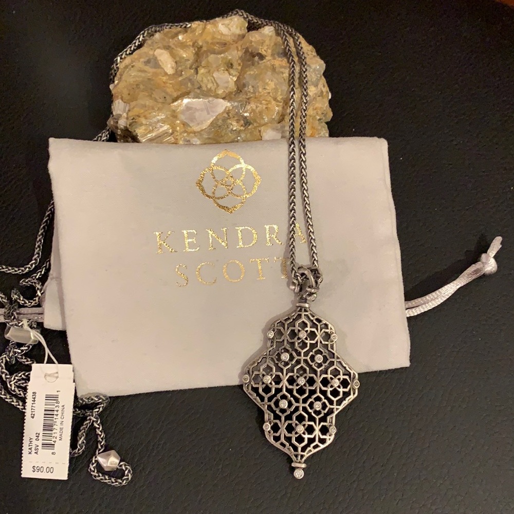 Kendra Scott Kathy Necklace